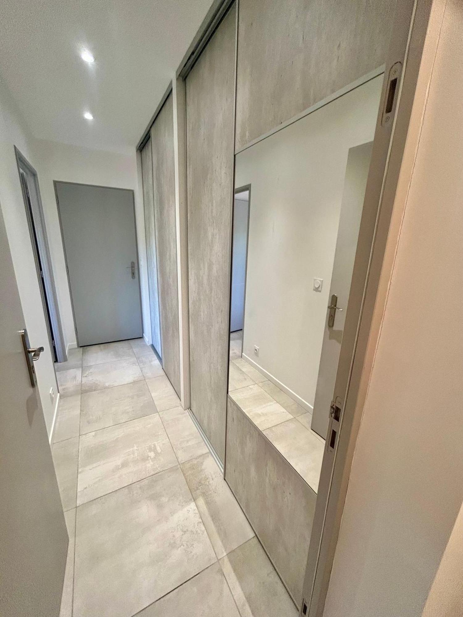 Appartement Luxe Le Levant Hyères Exteriör bild